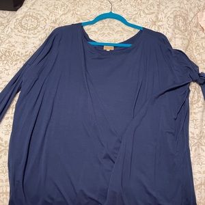 Blue long sleeve piko top